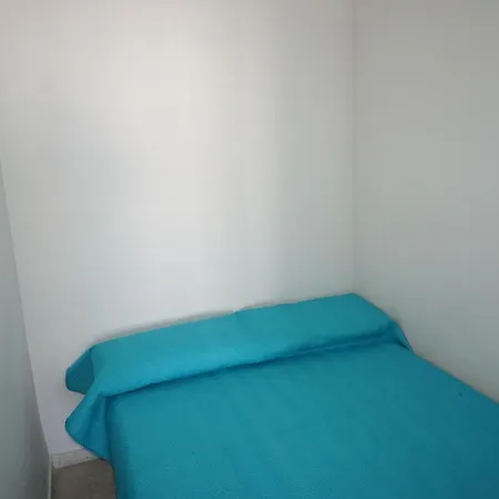 El Puerto Apartment *